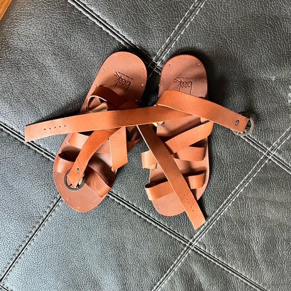 Beek by two birds strap sandals - Picture 8 of 9